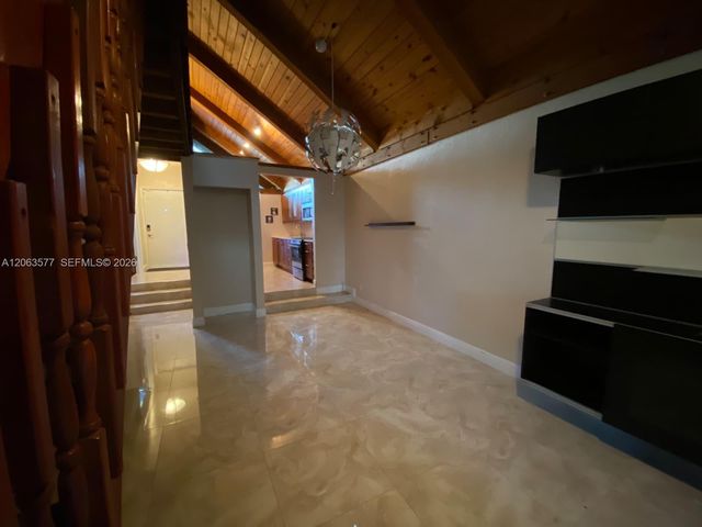 485 N University Drive 3-6, Plantation, FL 33324