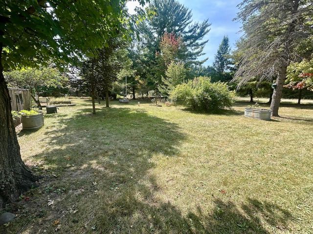 1489 Mcculloch Road, Gladwin, MI 48624