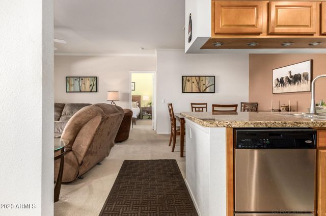 16013 S DESERT FOOTHILLS Parkway 2031, Phoenix, AZ 85048