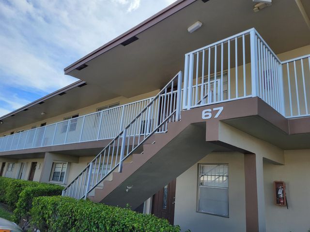 551 NW 80th Avenue 207, Margate, FL 33063