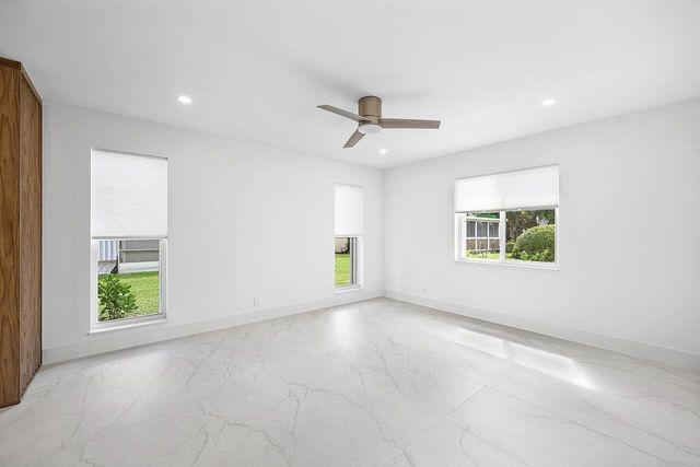 1541 NW 20th Avenue 101, Delray Beach, FL 33445