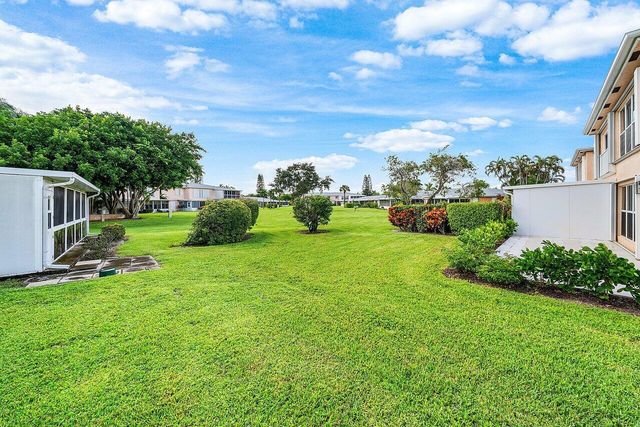 1541 NW 20th Avenue 101, Delray Beach, FL 33445