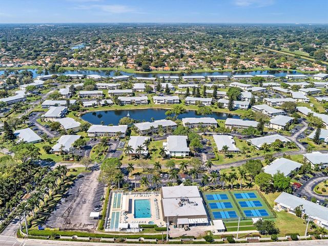 1541 NW 20th Avenue 101, Delray Beach, FL 33445