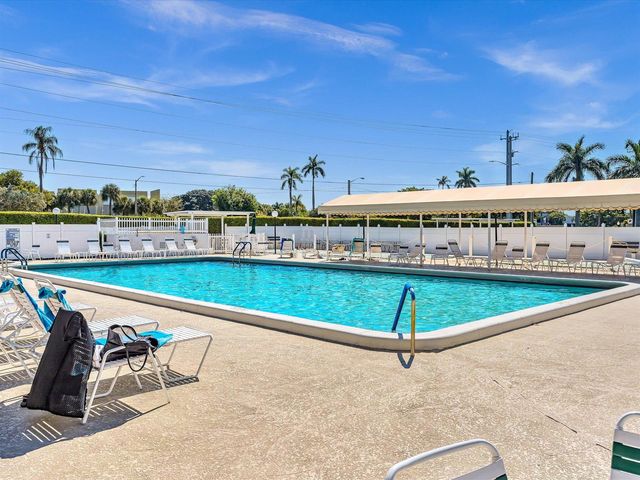 1541 NW 20th Avenue 101, Delray Beach, FL 33445