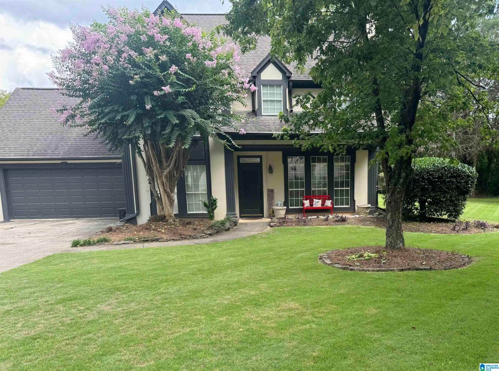 228 SUMMER BROOK LANE, Alabaster, AL 35007