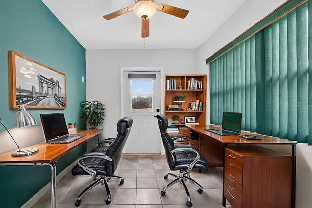 570 EAGLE RUN, Lakeland, FL 33809