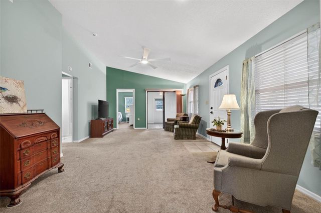 570 EAGLE RUN, Lakeland, FL 33809