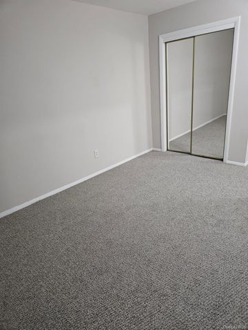 21 N Aspen Road, Middletown, NY 10940