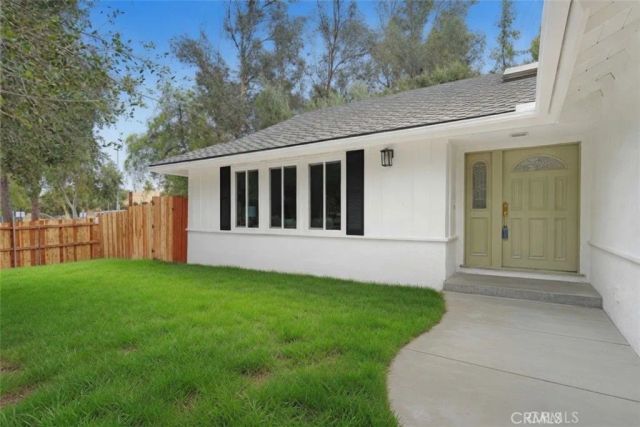 22323 Miranda Street, Woodland Hills, CA 91367