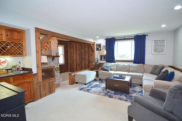 4414 Standing Timbers Lane, Toledo, OH 43623