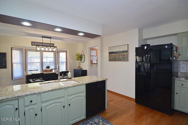 4414 Standing Timbers Lane, Toledo, OH 43623