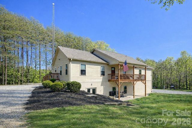 645 Camp Creek Road, Union Mills, NC 28167