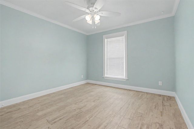11911 Hillcroft Avenue, Houston, TX 77035