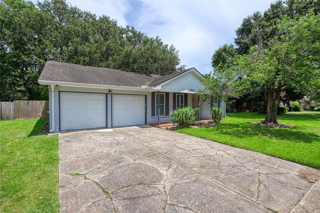 11911 Hillcroft Avenue, Houston, TX 77035