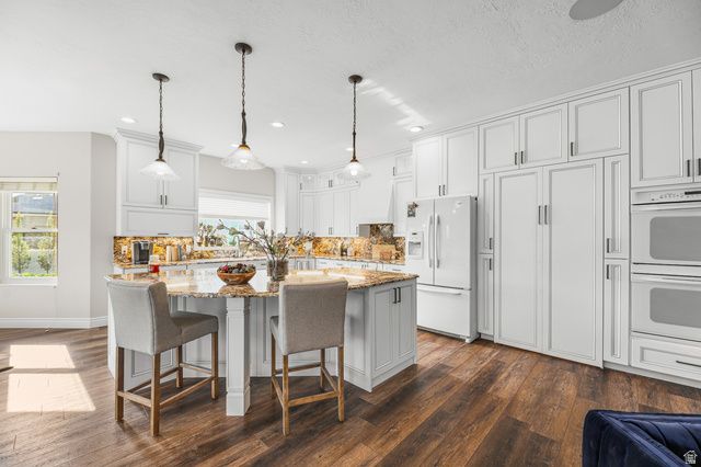 994 W PARK PALISADE DR, South Jordan, UT 84095