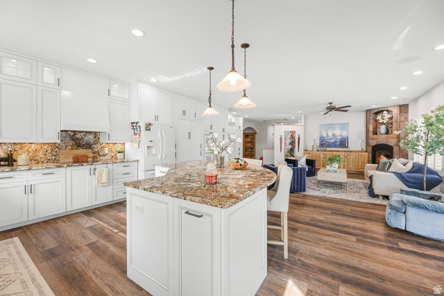 994 W PARK PALISADE DR, South Jordan, UT 84095