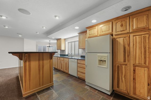 994 W PARK PALISADE DR, South Jordan, UT 84095
