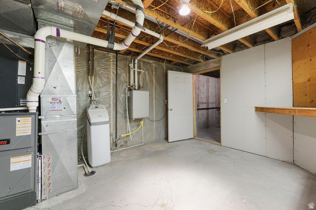 994 W PARK PALISADE DR, South Jordan, UT 84095