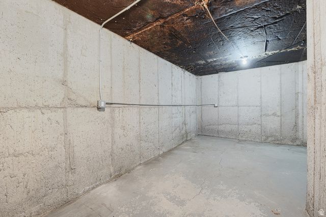 994 W PARK PALISADE DR, South Jordan, UT 84095