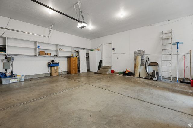 994 W PARK PALISADE DR, South Jordan, UT 84095