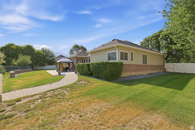 994 W PARK PALISADE DR, South Jordan, UT 84095