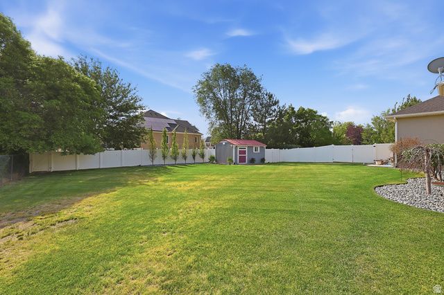 994 W PARK PALISADE DR, South Jordan, UT 84095