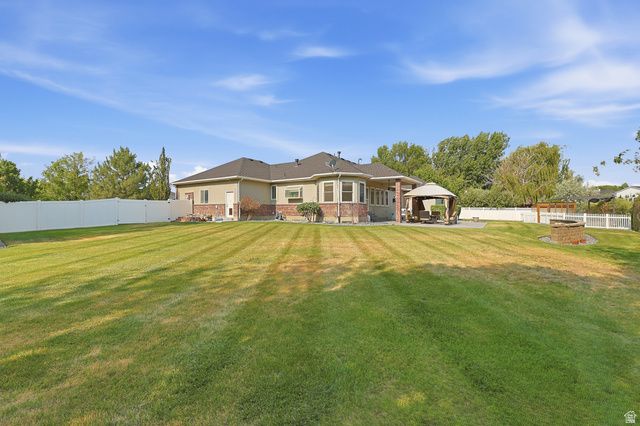 994 W PARK PALISADE DR, South Jordan, UT 84095