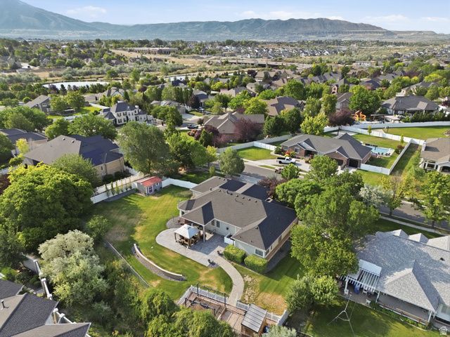 994 W PARK PALISADE DR, South Jordan, UT 84095