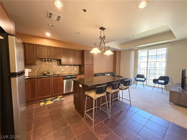 2405 West Serene Avenue 844, Las Vegas, NV 89123