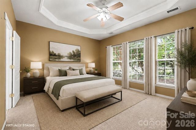 8708 Heron Glen Drive, Charlotte, NC 28269