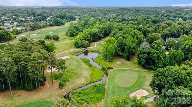 8708 Heron Glen Drive, Charlotte, NC 28269