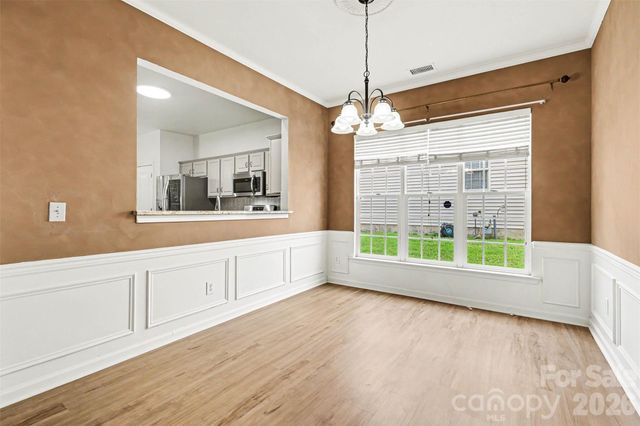 8708 Heron Glen Drive, Charlotte, NC 28269