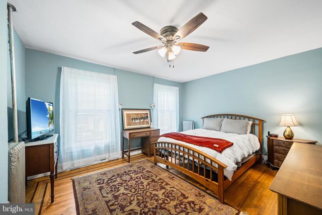 209 HARRY ST, Conshohocken, PA 19428