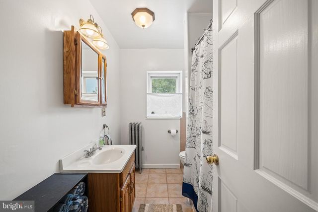 209 HARRY ST, Conshohocken, PA 19428
