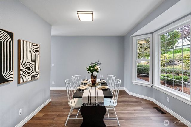 2606 NE Lillehammer Lane, Poulsbo, WA 98370