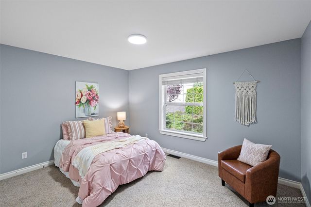 2606 NE Lillehammer Lane, Poulsbo, WA 98370