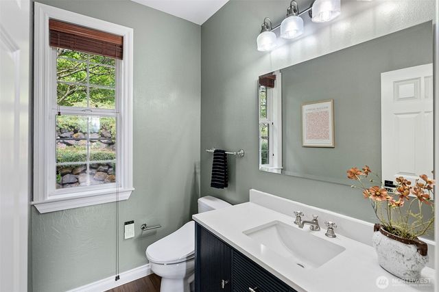 2606 NE Lillehammer Lane, Poulsbo, WA 98370