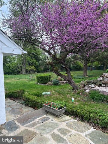 1521 OLD WELSH RD, Huntingdon Valley, PA 19006