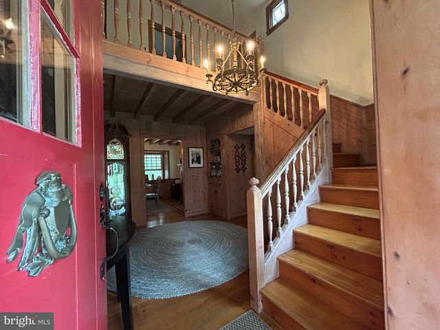 1521 OLD WELSH RD, Huntingdon Valley, PA 19006