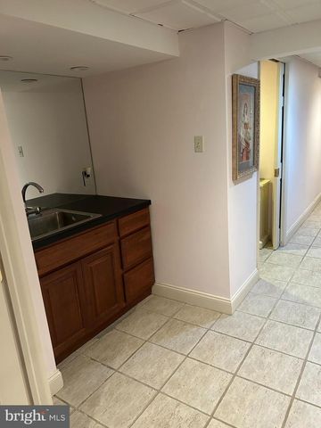 1521 OLD WELSH RD, Huntingdon Valley, PA 19006