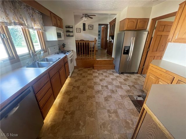 3492 Johnson Road, Norton, OH 44203