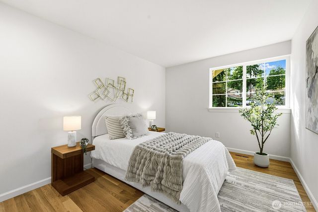 16208 SE 33rd Circle, Bellevue, WA 98008