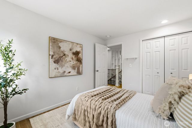 16208 SE 33rd Circle, Bellevue, WA 98008