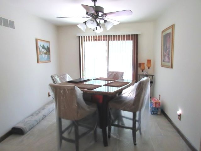 606 Mary Lane, St. Anne, IL 60964