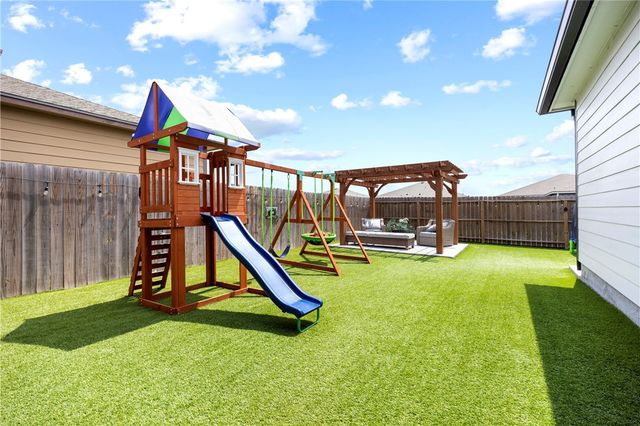 2226 Cuarzo Dr, Corpus Christi, TX 78414