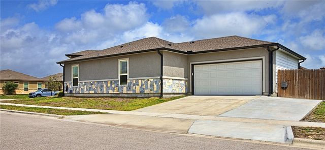 2226 Cuarzo Dr, Corpus Christi, TX 78414