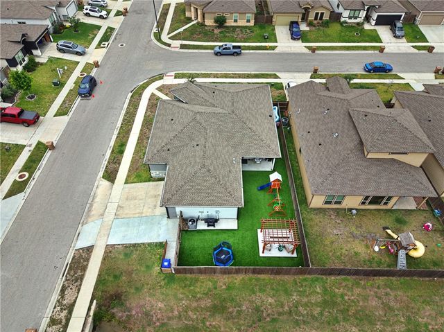 2226 Cuarzo Dr, Corpus Christi, TX 78414