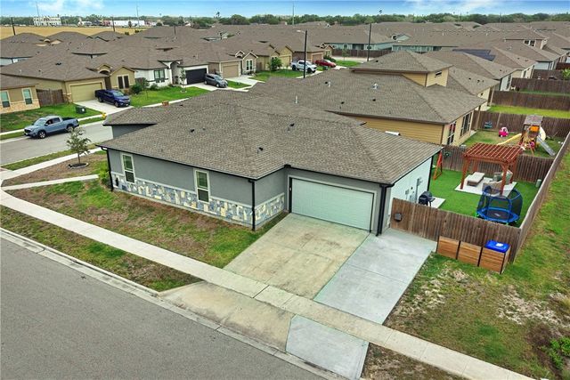 2226 Cuarzo Dr, Corpus Christi, TX 78414
