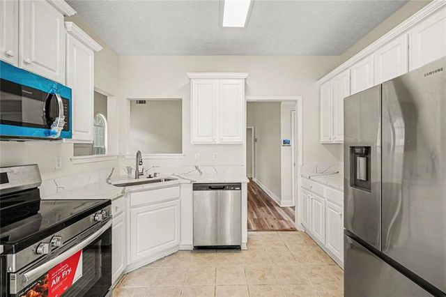 437 Aviemore Loop, Mcdonough, GA 30253