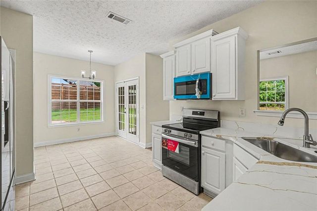 437 Aviemore Loop, Mcdonough, GA 30253